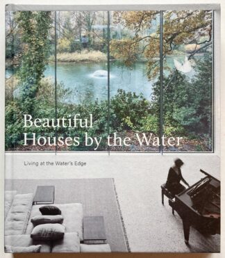 Beautiful Houses by the Sea. Living at the Water's Edge.