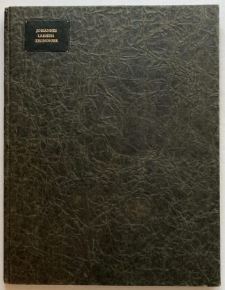 Johannes Larsens tegninger. En bibliografi af Tage La Cour og Herman Madsen.