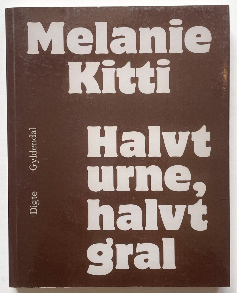Halvt urne, halvt gral.